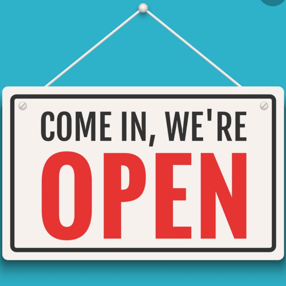 Closet Is Open ! - Picture 2 of 4